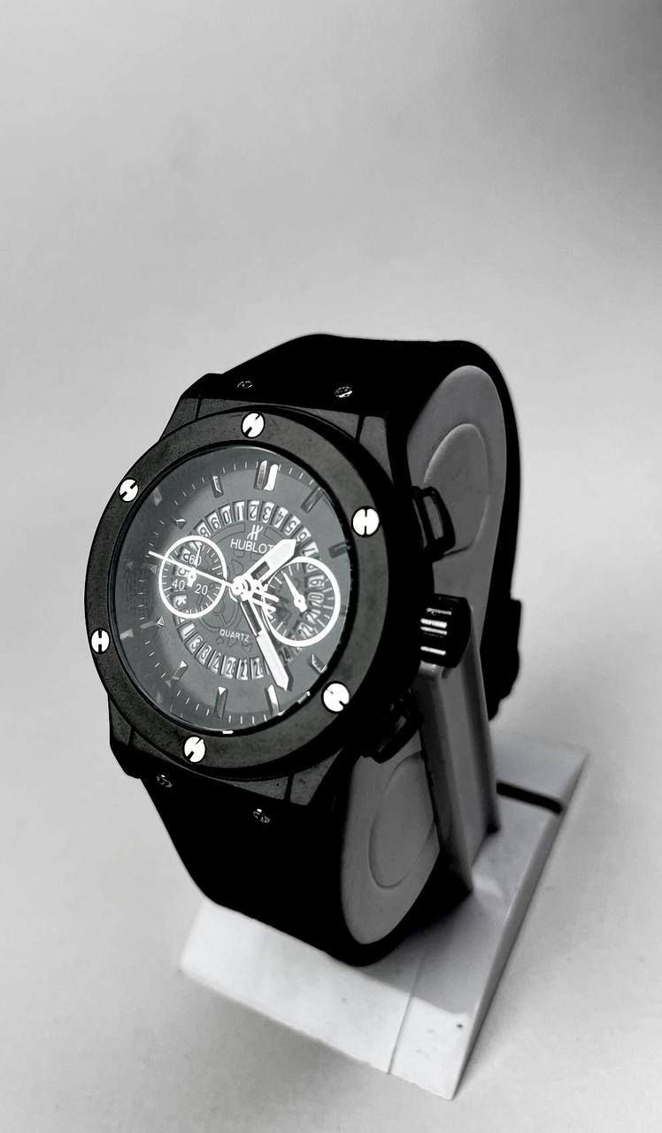 HUBLOT CLASSIC FUSION CHRONOGRAPH BLACK DIAL